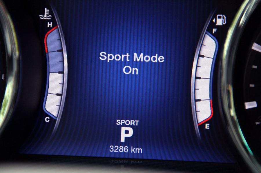  Maserati Quattroporte S Q4 2014 года  (фото 18 из 61)